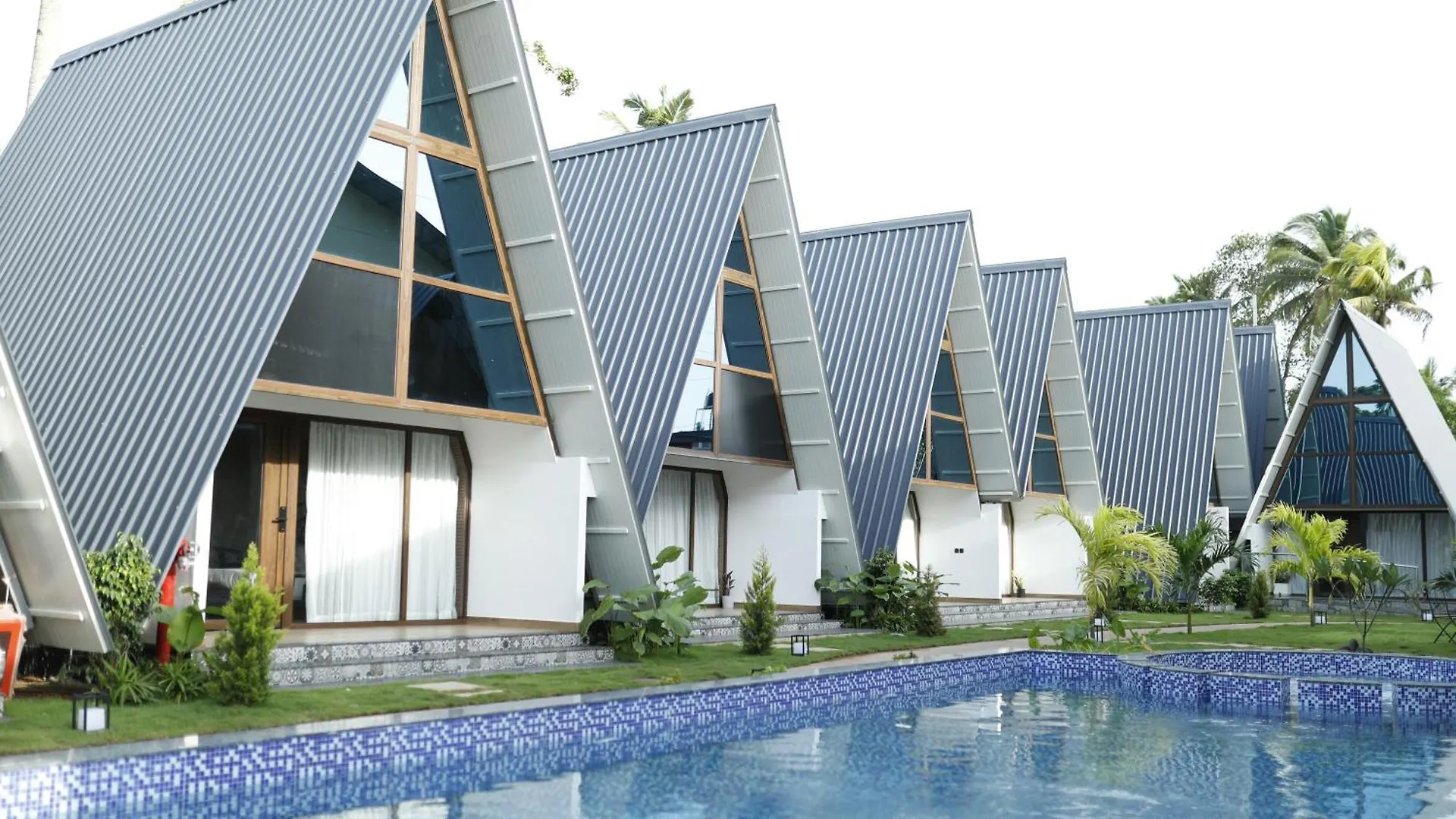 Leela'S 7Th Heaven Resort & Spa Trikunnapuzha